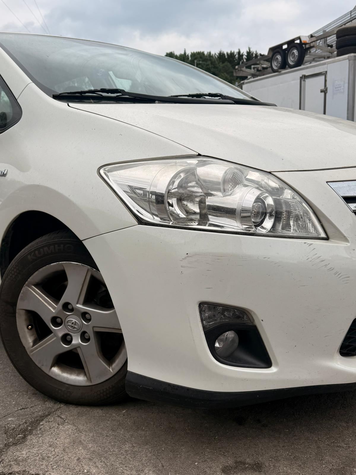 FAROS TOYOTA AURIS HYBRID 2012