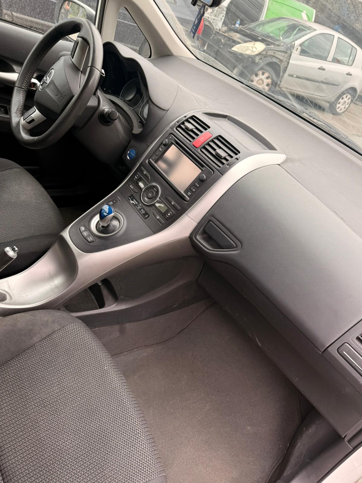 VOLANTE TOYOTA AURIS HYBRID 2012