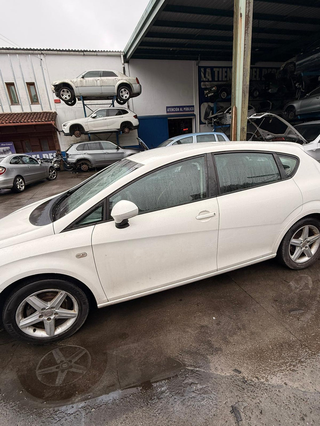 SEAT LEÓN 2 ECOMOTIVE 1.9TDI 2010