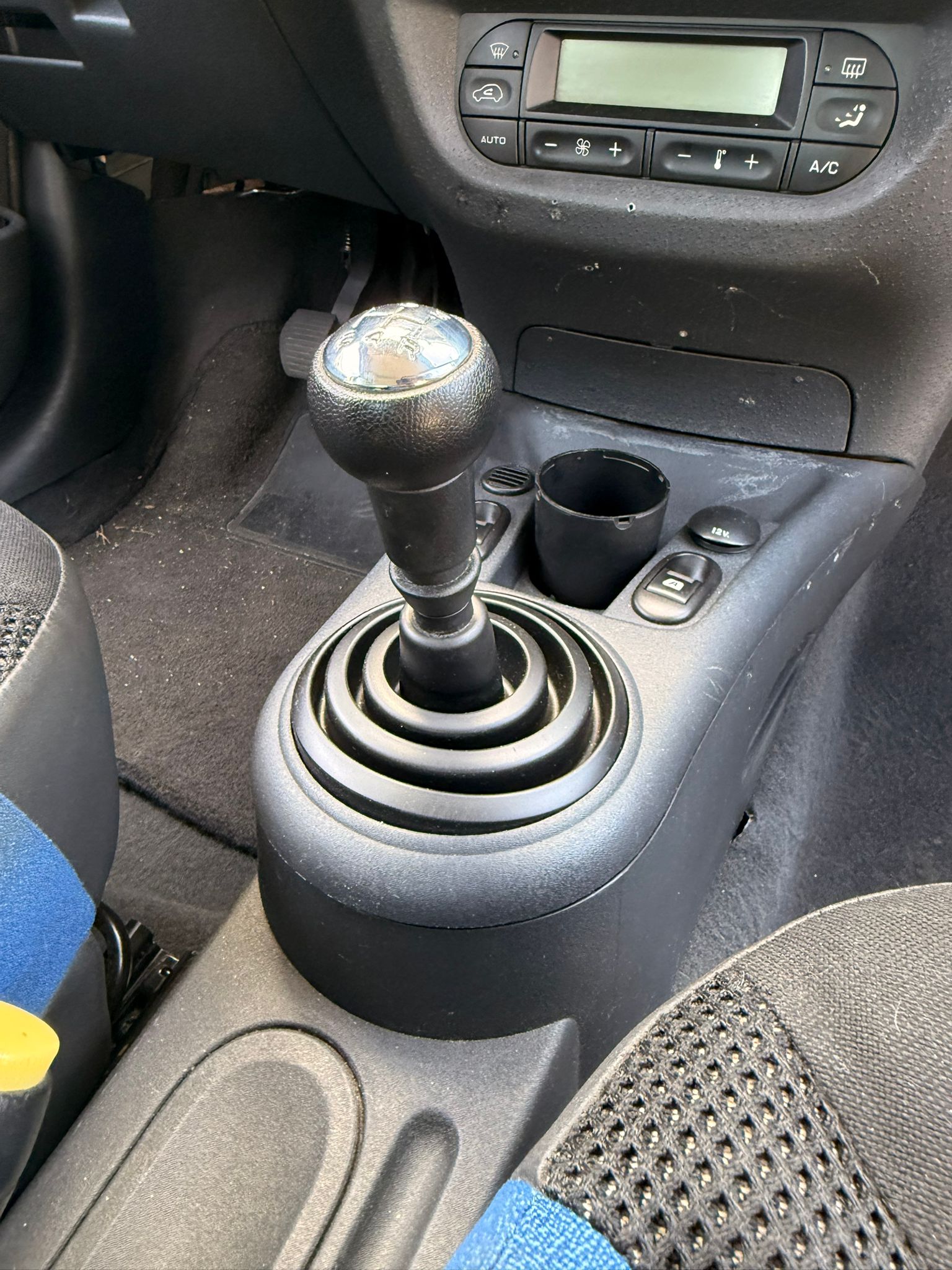 CITROËN C2 1.4 GASOLINA VTR 2004