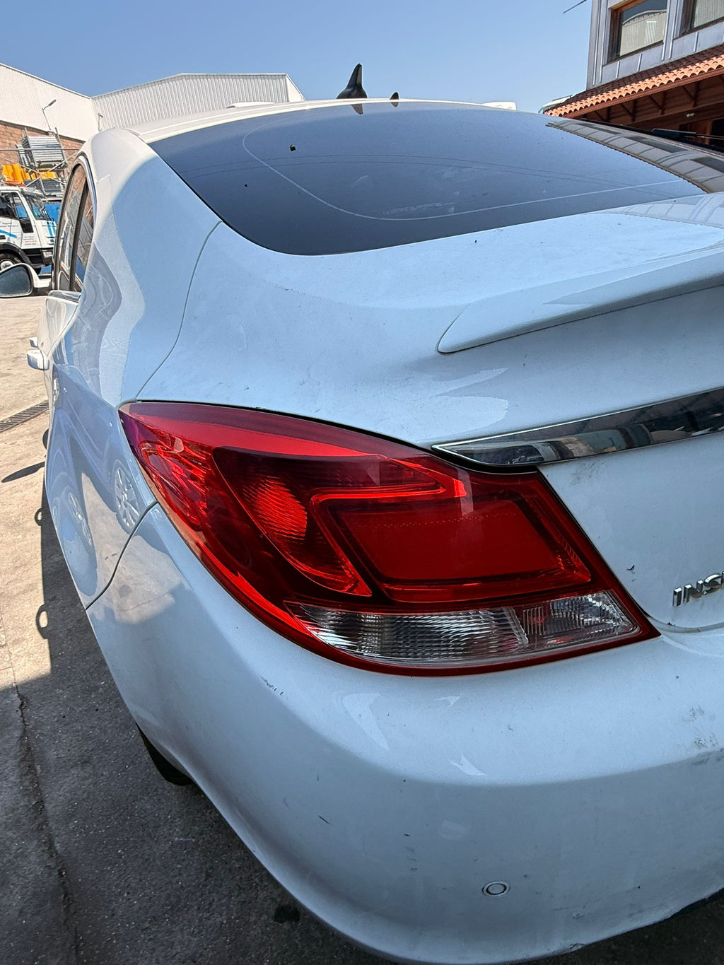 OPEL INSIGNA 2010 2.0CDTi