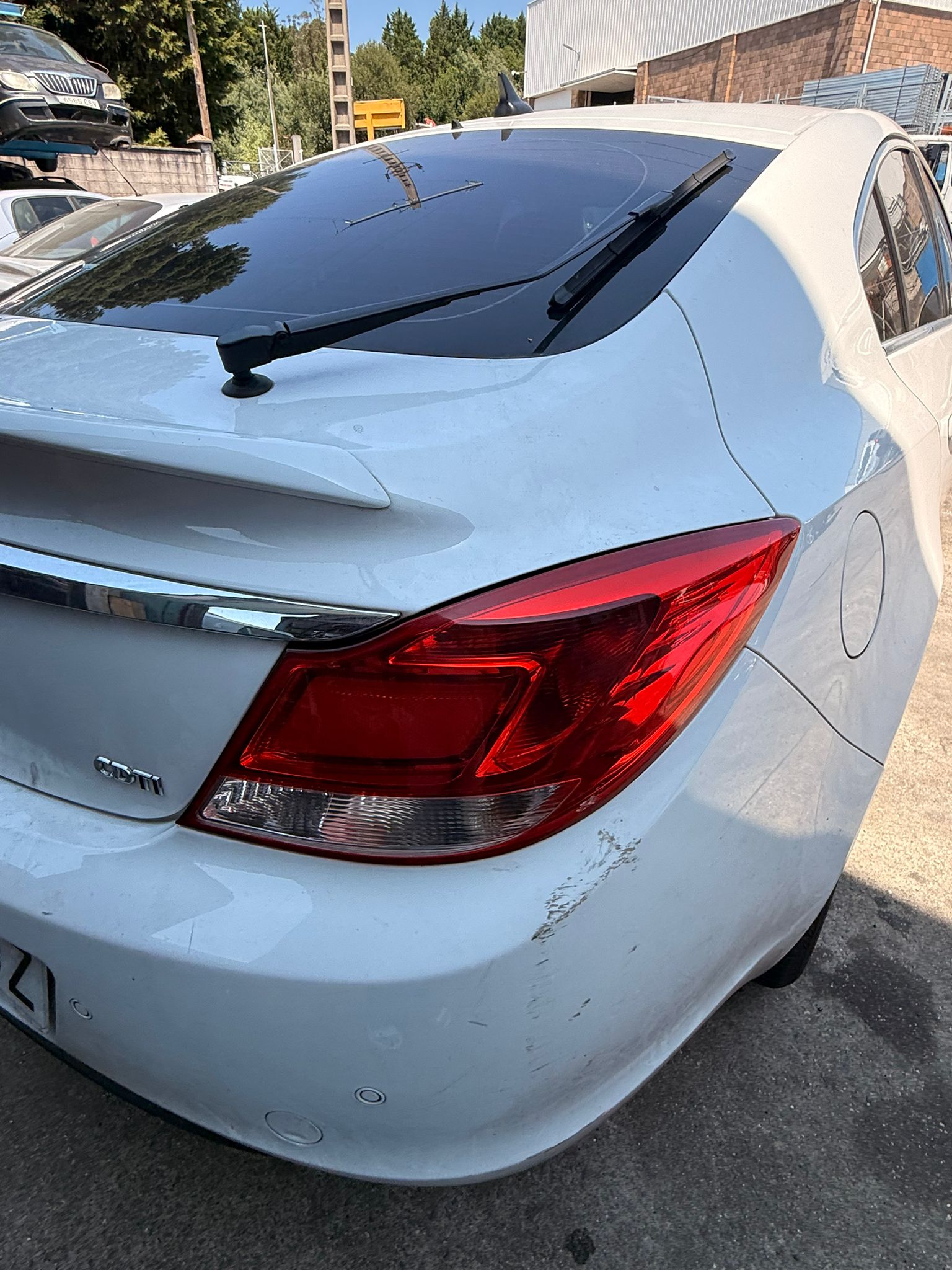 OPEL INSIGNA 2010 2.0CDTi