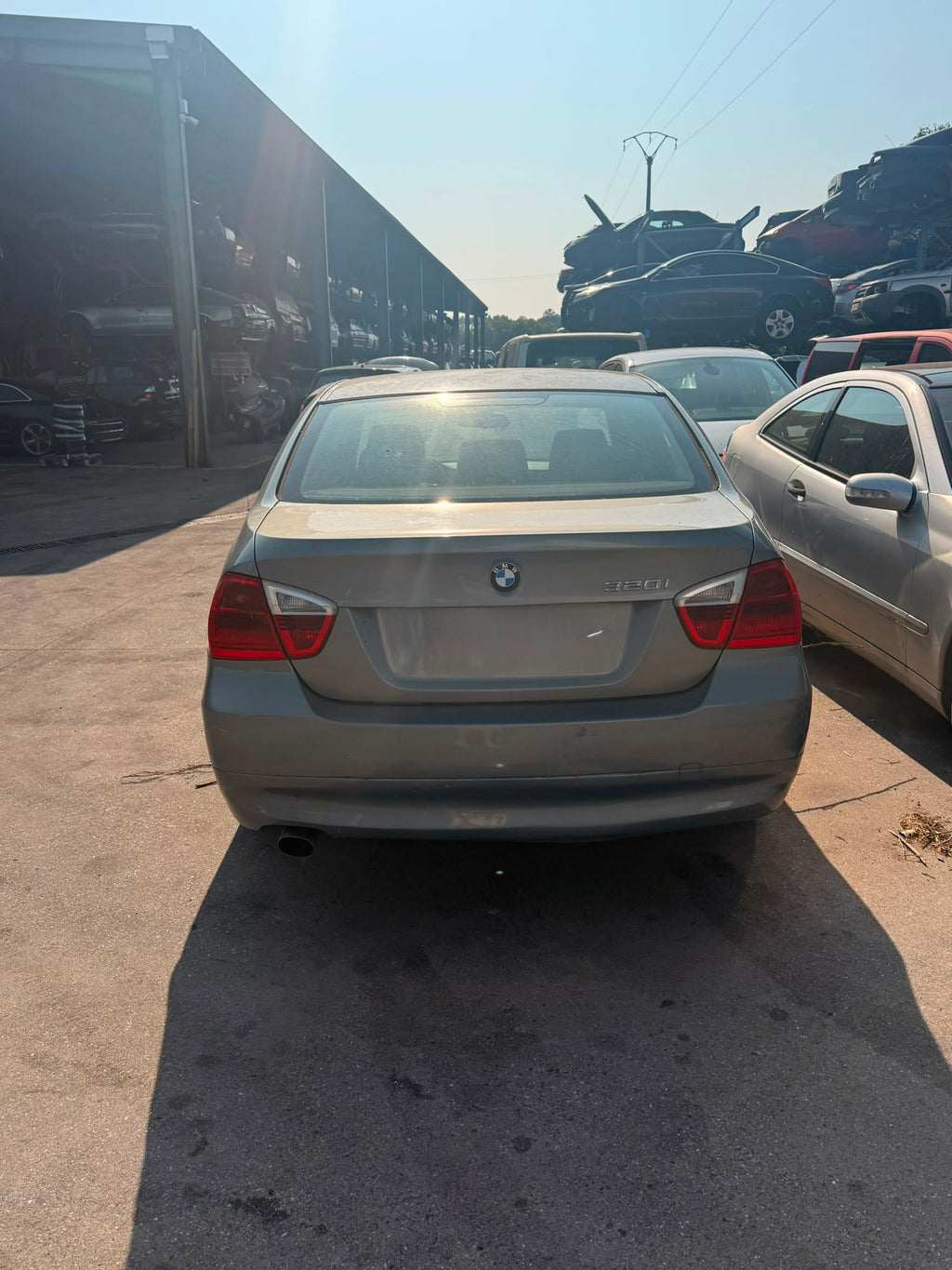 BMW 320i E90