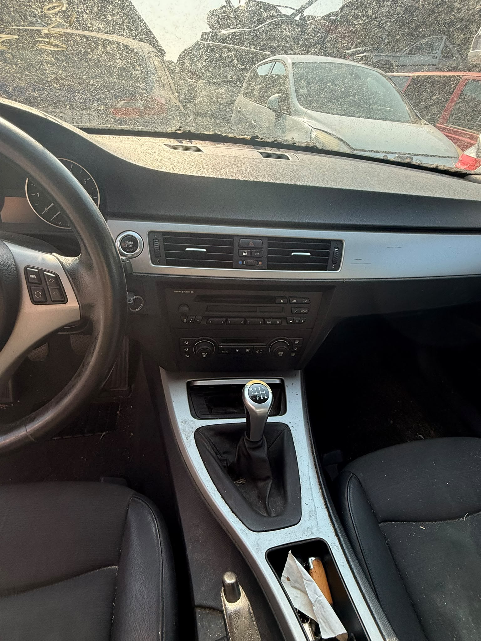 BMW 320i E90