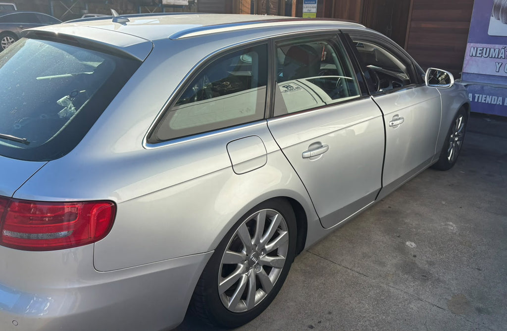 AUDI A4 B8 2.0 TDI