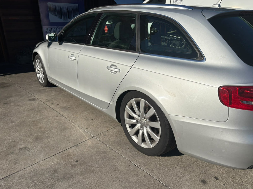 AUDI A4 B8 2.0 TDI
