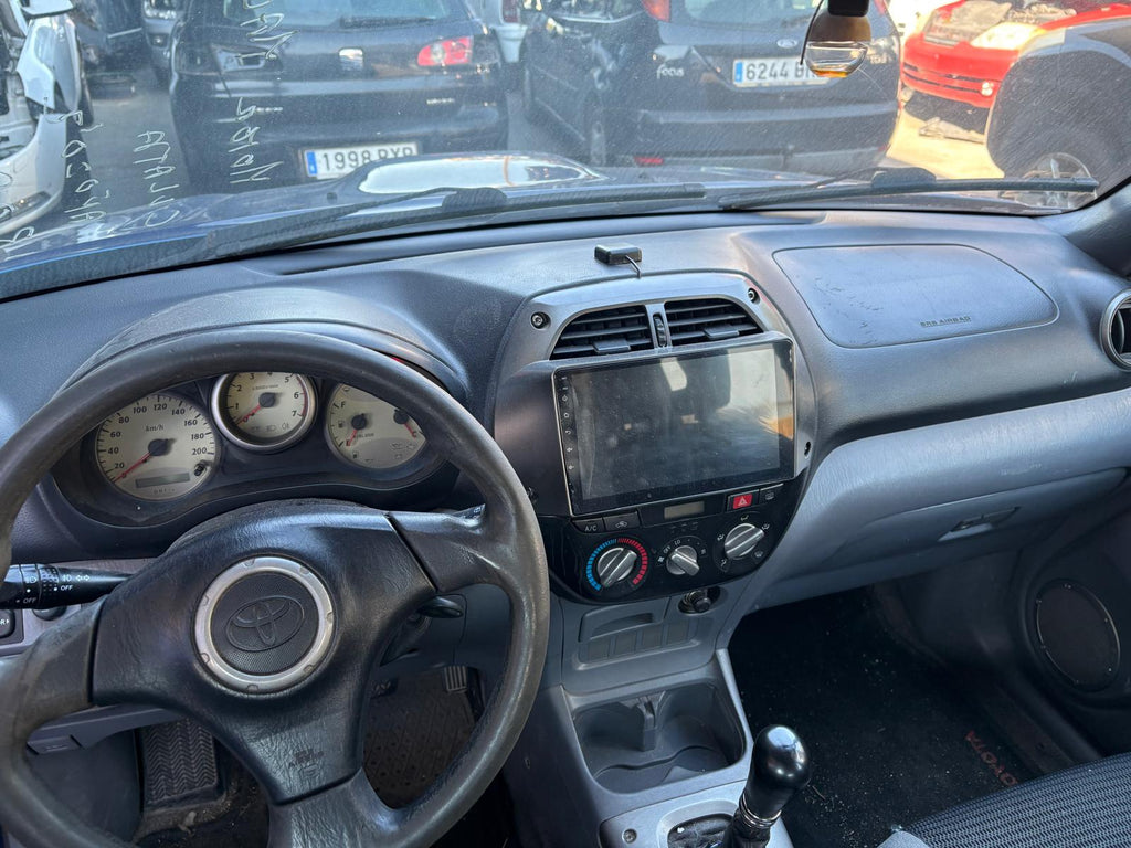 TOYOTA RAV 4