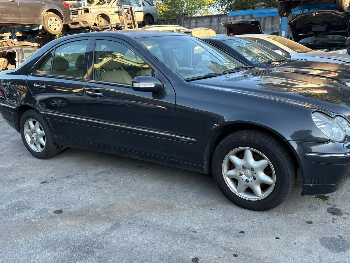 MERCEDES C220 CDI
