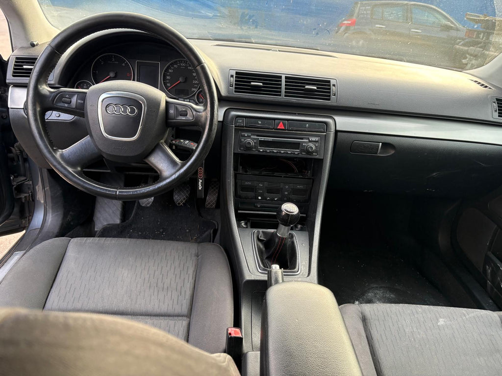 AUDI A4 B7